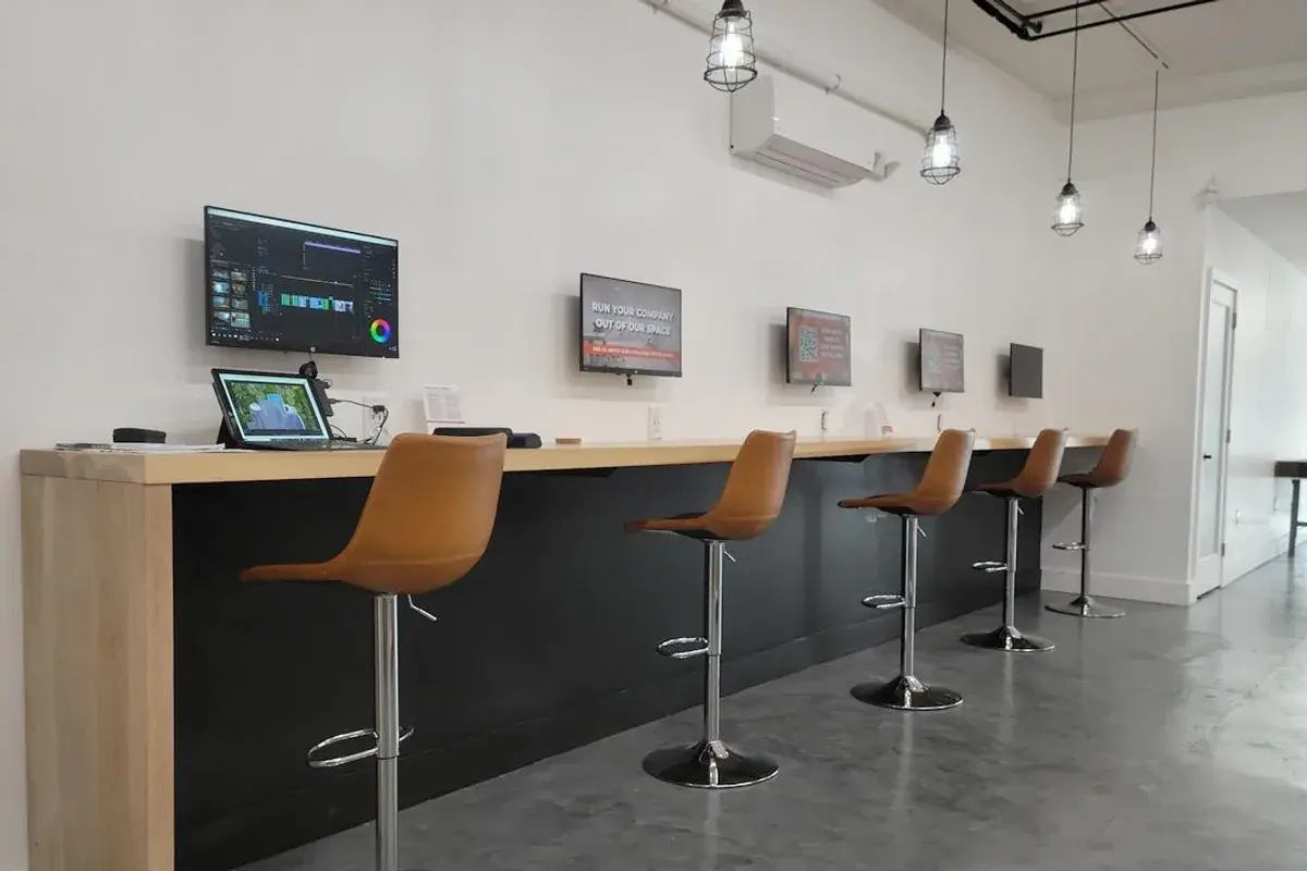 A bright contemporary meeting and event space at Work2Gether